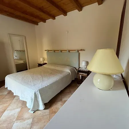 Holiday home Casa Nel Borgo Di *